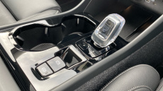 Volvo XC40 2.0 B3P Ultra Dark 5dr Auto Petrol Estate